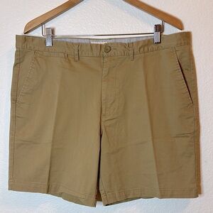 MERONA Tan flat front shorts size 38